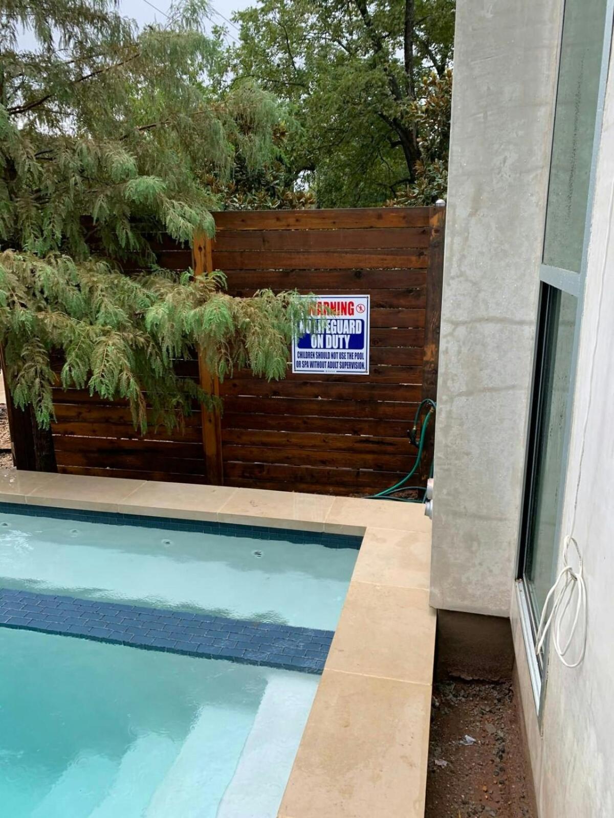 Stunning Modern Home W Pool & Hot Tub In Dt Όστιν Εξωτερικό φωτογραφία