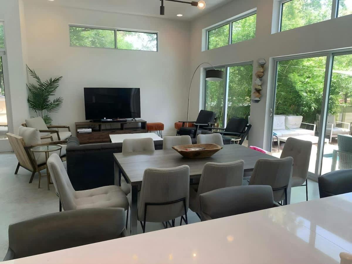 Stunning Modern Home W Pool & Hot Tub In Dt Όστιν Εξωτερικό φωτογραφία