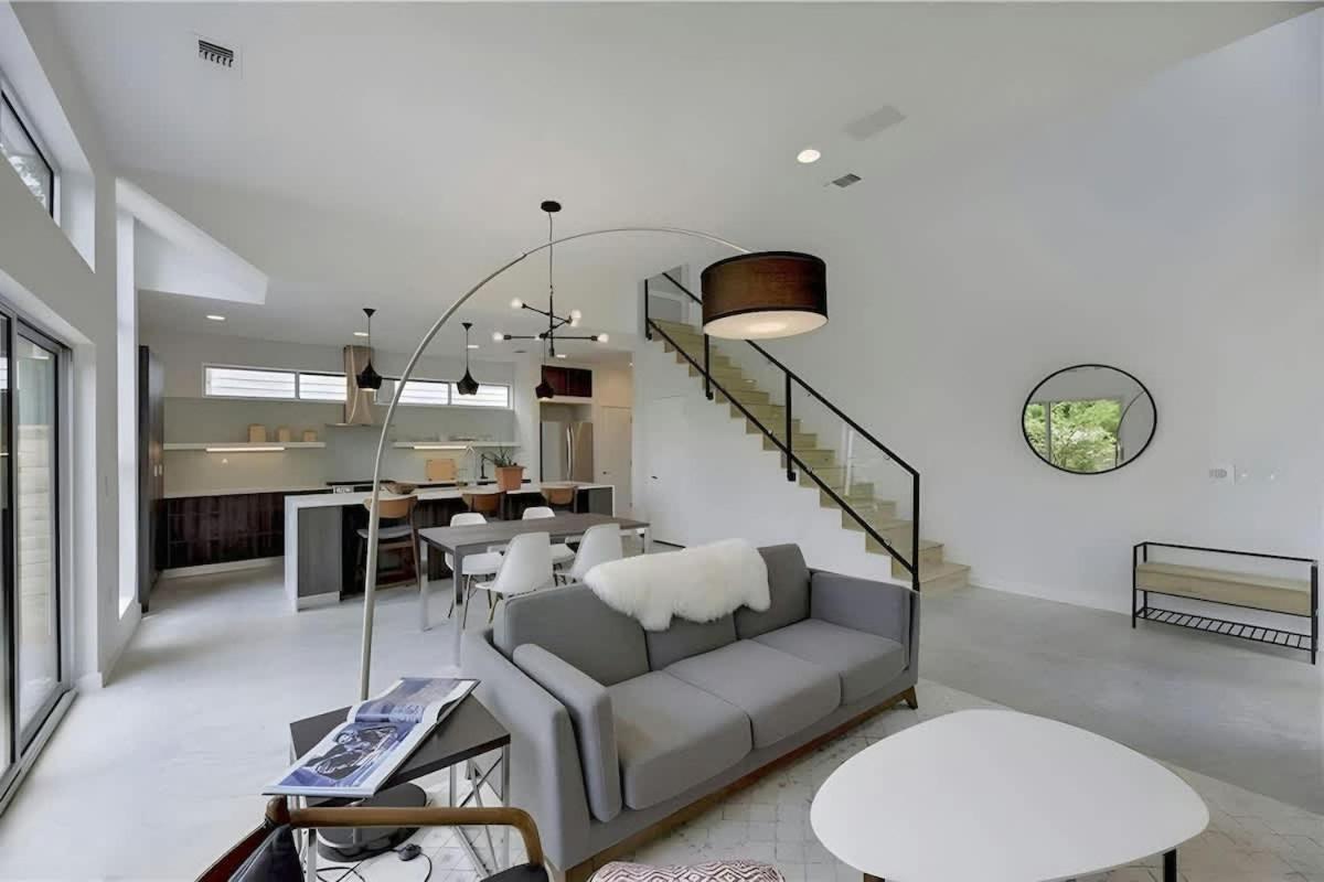 Stunning Modern Home W Pool & Hot Tub In Dt Όστιν Εξωτερικό φωτογραφία